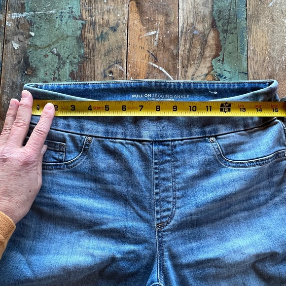 Pull On Jegging Ankle Jean Chicos US 4 Size O regular Small - Picture 2 of 9